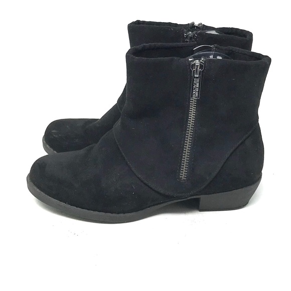 Kenneth Cole Taylor Boots - Picture 1 of 7